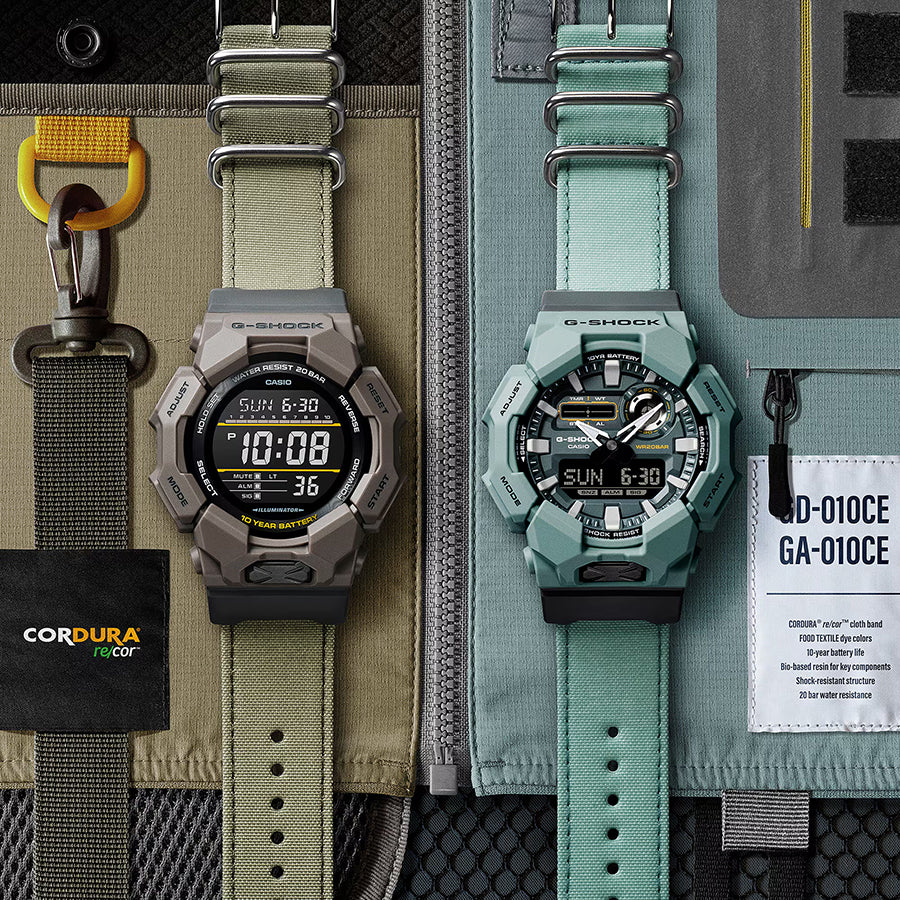 G-SHOCK 10年バッテリー ビッグケース 赤かぶ GA-010CE-2AJF メンズ 腕時計 電池式 アナデジ クロスバンド 反転液晶 国内正規品 カシオ