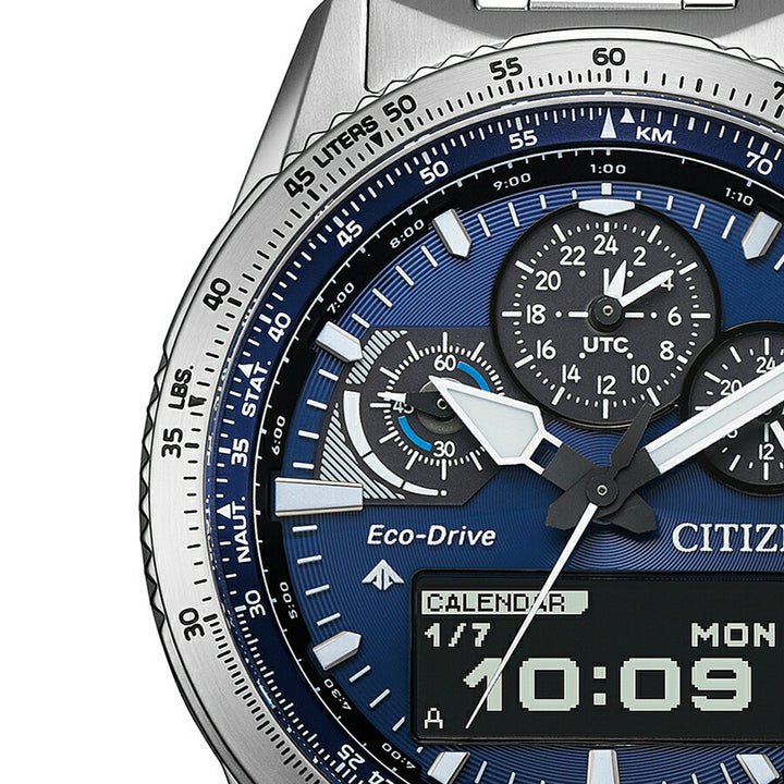 シチズン プロマスター スカイシリーズ アナデジ パイロットウオッチ JV2000-51L メンズ ソーラー ブルーダイヤル MIP液晶搭載