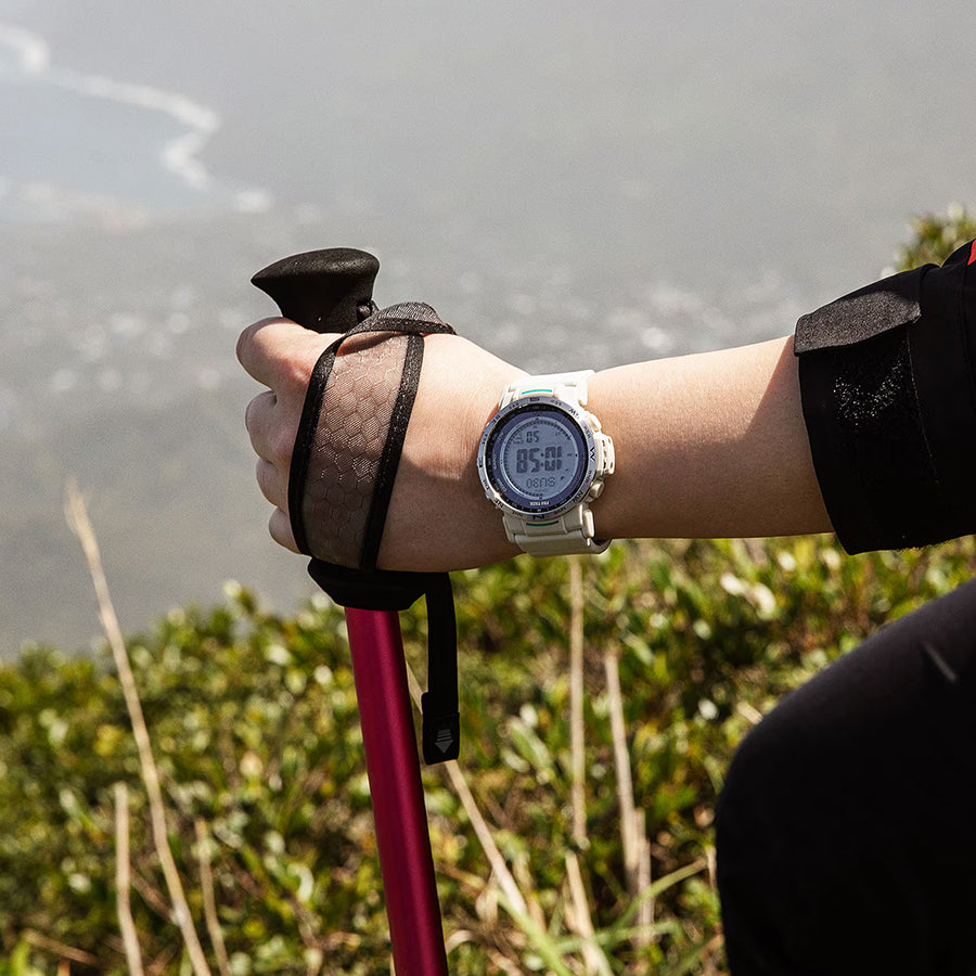 プロトレック クライマーライン デジタルモデル PRW-35-7JF メンズ 腕時計 電波ソーラー ソフトウレタンバンド ホワイト 国内正規品 カシオ