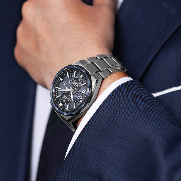 セイコー アストロン ネクスター 3rd デュアルタイム クロノグラフ ホリゾンタルダイヤル SBXC175 メンズ ソーラー GPS衛星電波 チタン ブルーグレー