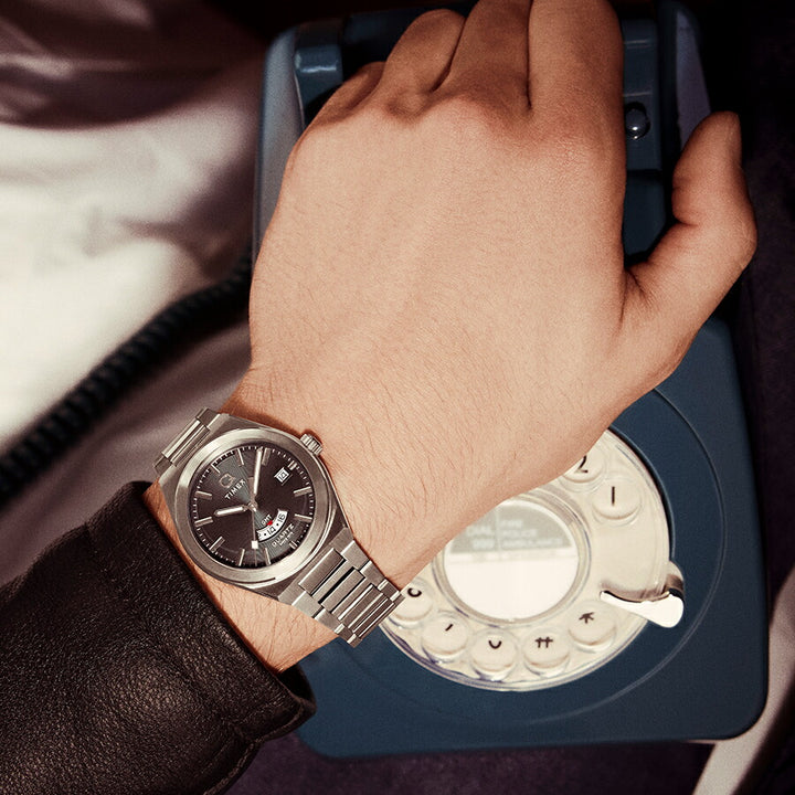 タイメックス Q TIMEX コンチネンタル GMT TW2Y12100 メンズ クオーツ 電池式 グレーダイヤル メタルバンド
