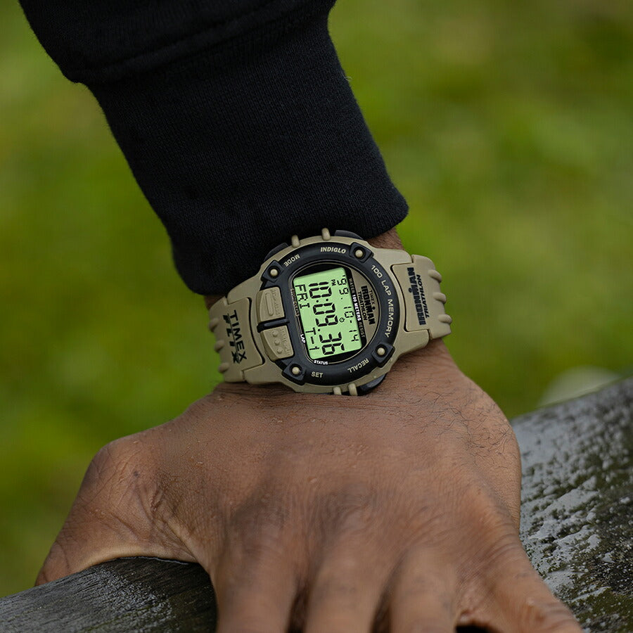 タイメックス アイアンマン フリックス 100 TW5M63100 メンズ 腕時計 電池式 デジタル カーキ