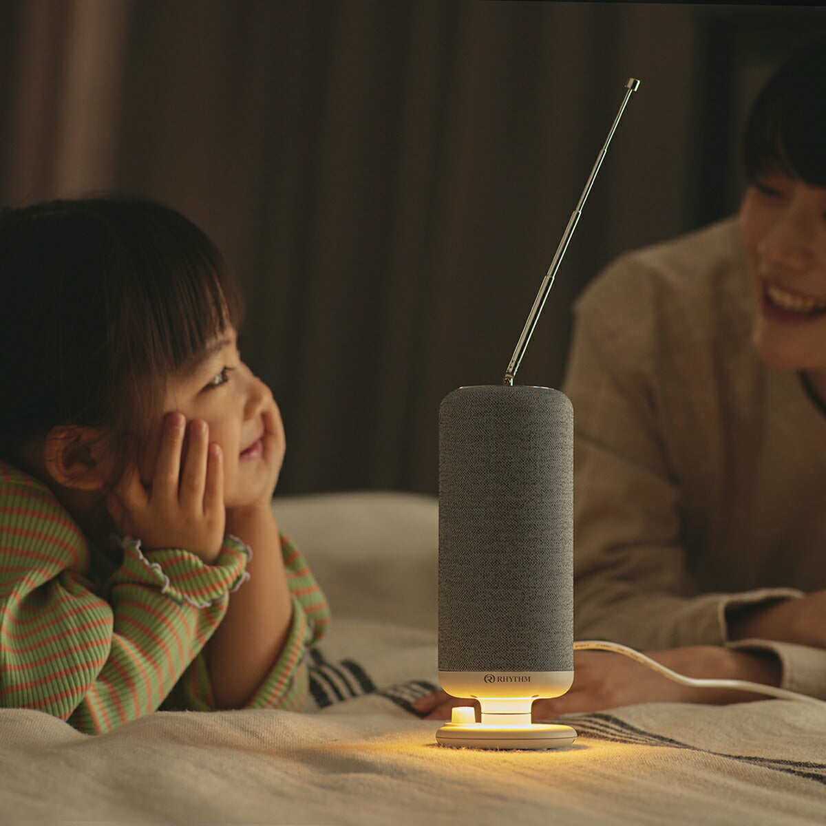 リズム クランクスピーカー 手回し充電 ワイヤレススピーカー 防災用