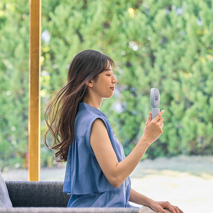 リズム ハンディファン スヌーピー 扇風機 大風量 3way カラビナ付き ブルー 静音 卓上 小型 Silky Wind Mobile 4 9ZF042MS04