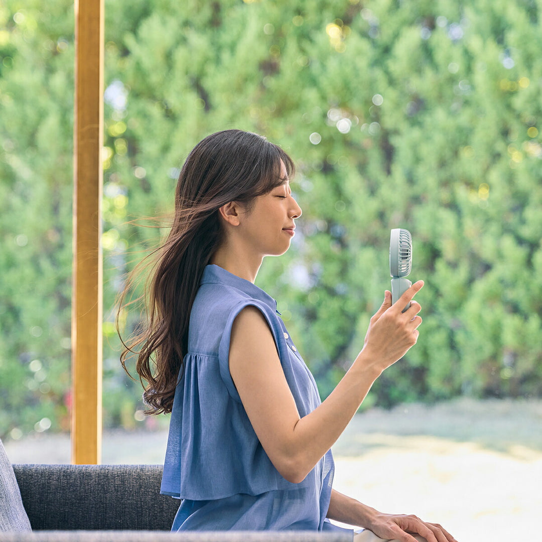 リズム ハンディファン 扇風機 大風量 3way カラビナ付き ブルー 静音 卓上 小型 Silky Wind Mobile 4 9ZF042RH04