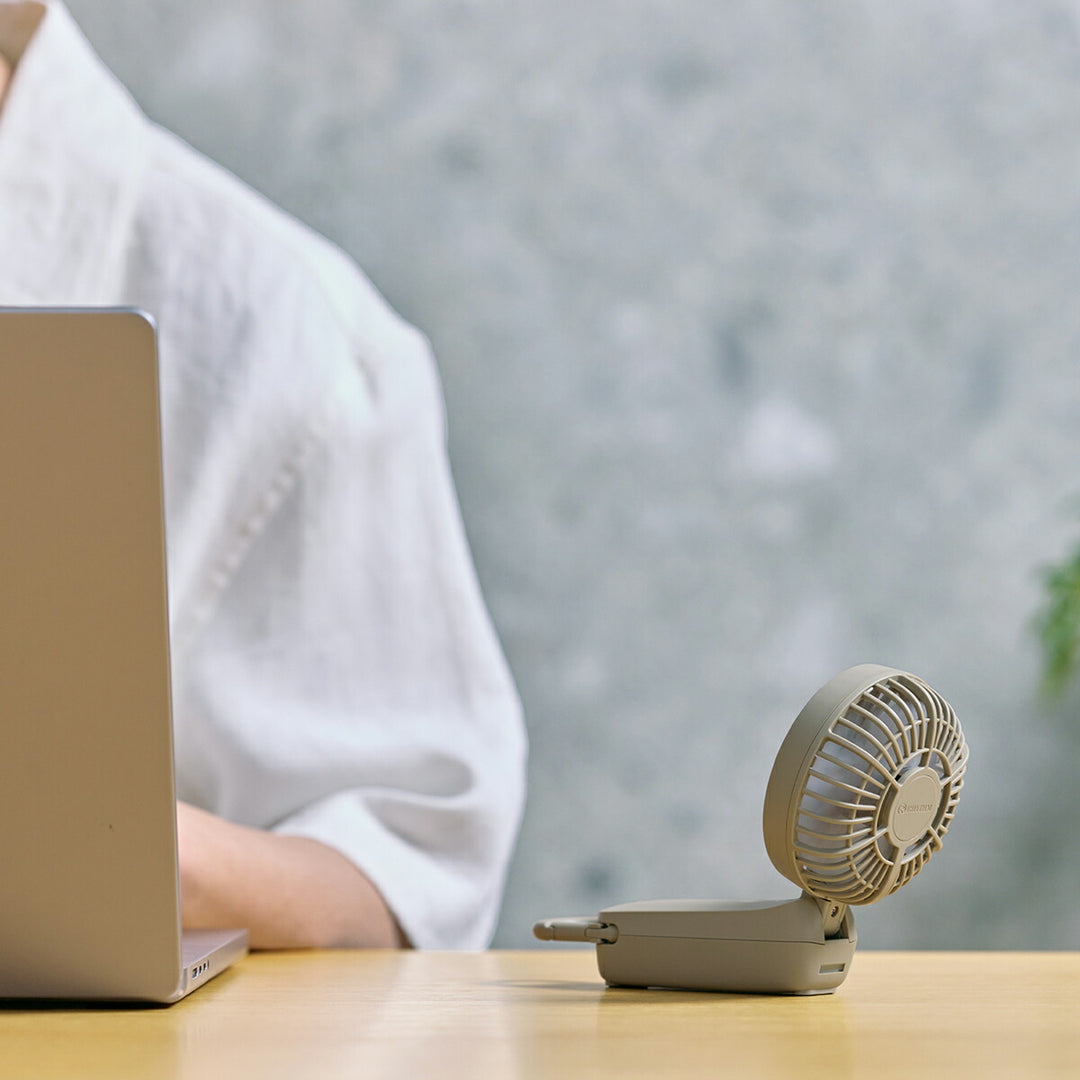 リズム ハンディファン 扇風機 大風量 3way カラビナ付き グリーン 静音 卓上 小型 Silky Wind Mobile 4 9ZF042RH05