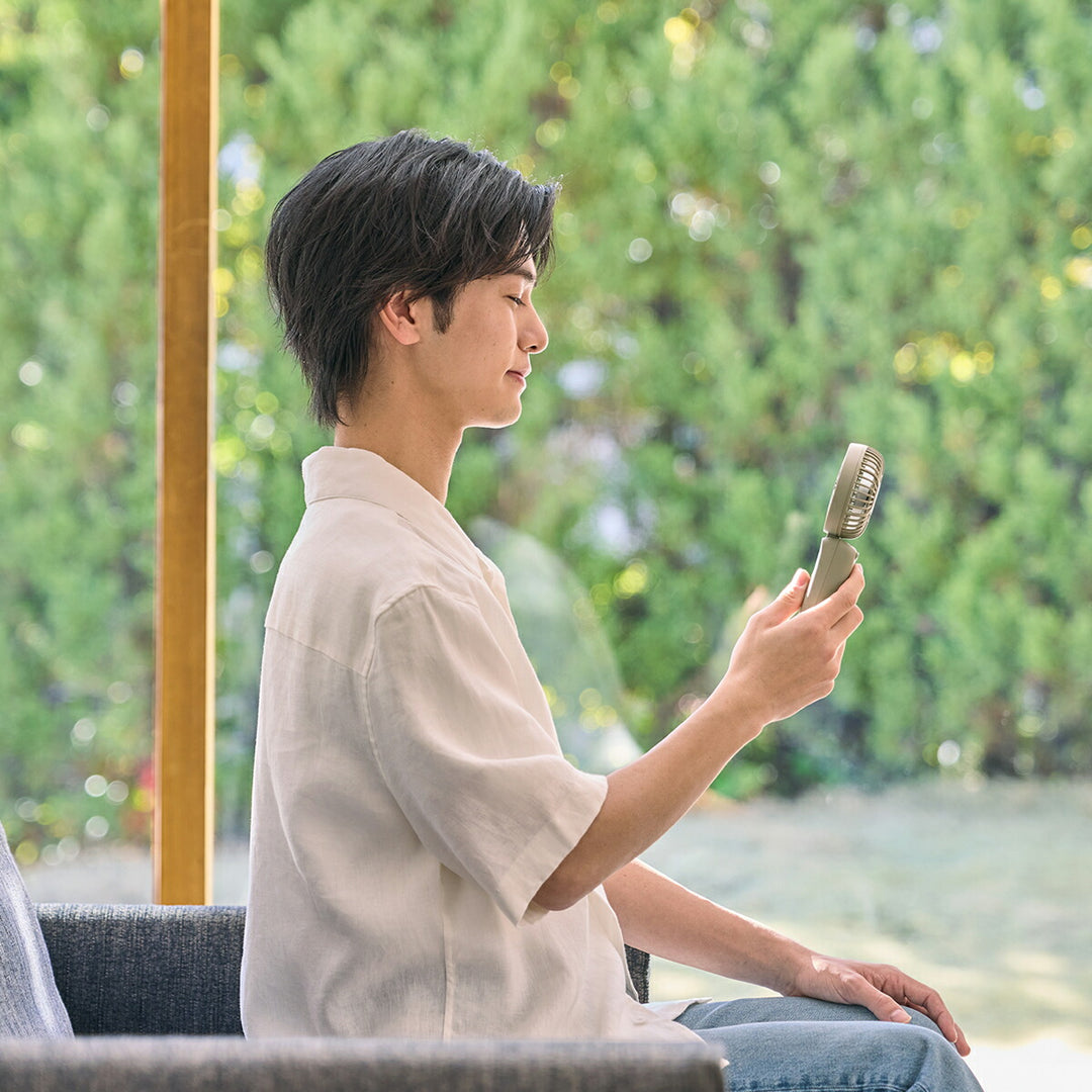 リズム ハンディファン 扇風機 大風量 3way カラビナ付き グリーン 静音 卓上 小型 Silky Wind Mobile 4 9ZF042RH05