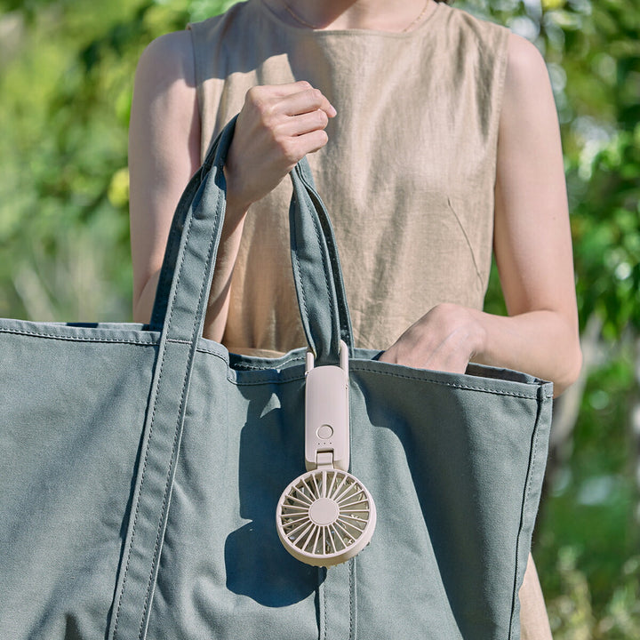 リズム ハンディファン 扇風機 大風量 3way カラビナ付き グレーベージュ 静音 卓上 小型 Silky Wind Mobile 4 9ZF042RH38