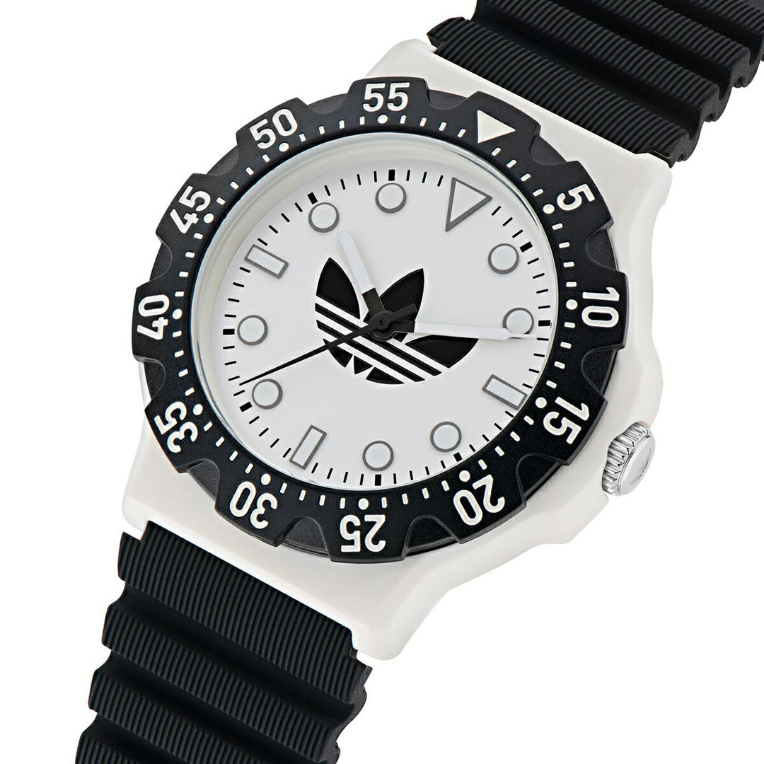 アディダス ストリート ディスカバラー ツー ホワイト×ブラック AOSY25516 メンズ クオーツ 電池式 樹脂バンド