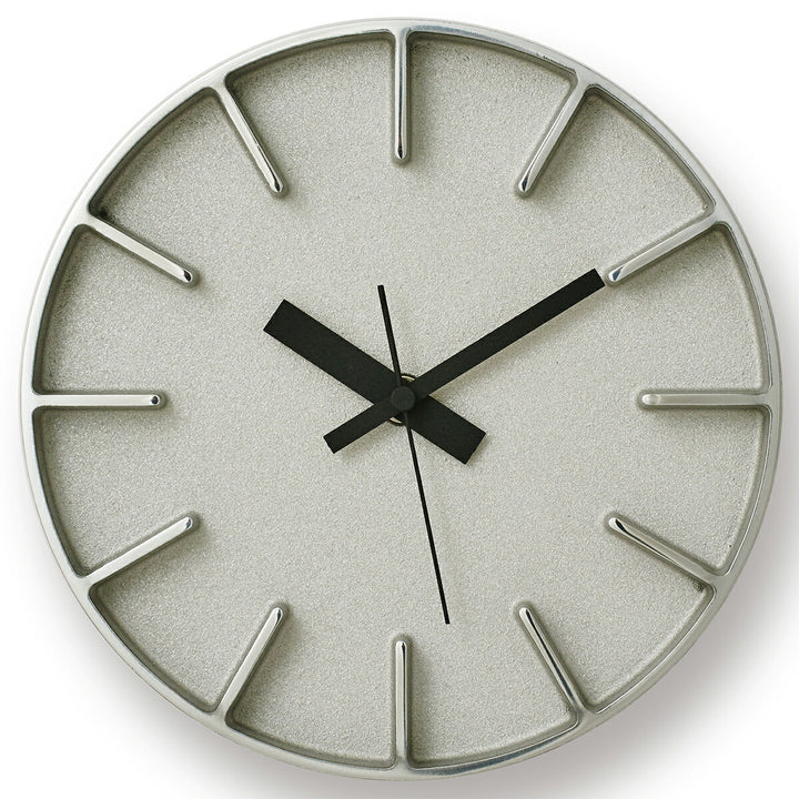 タカタレムノス 掛け時計 デザインオブジェクト エッジクロック アルミニウム 180mm クオーツ 電池式 シルバー スイープセコンド AZUMI AZ-0116AL