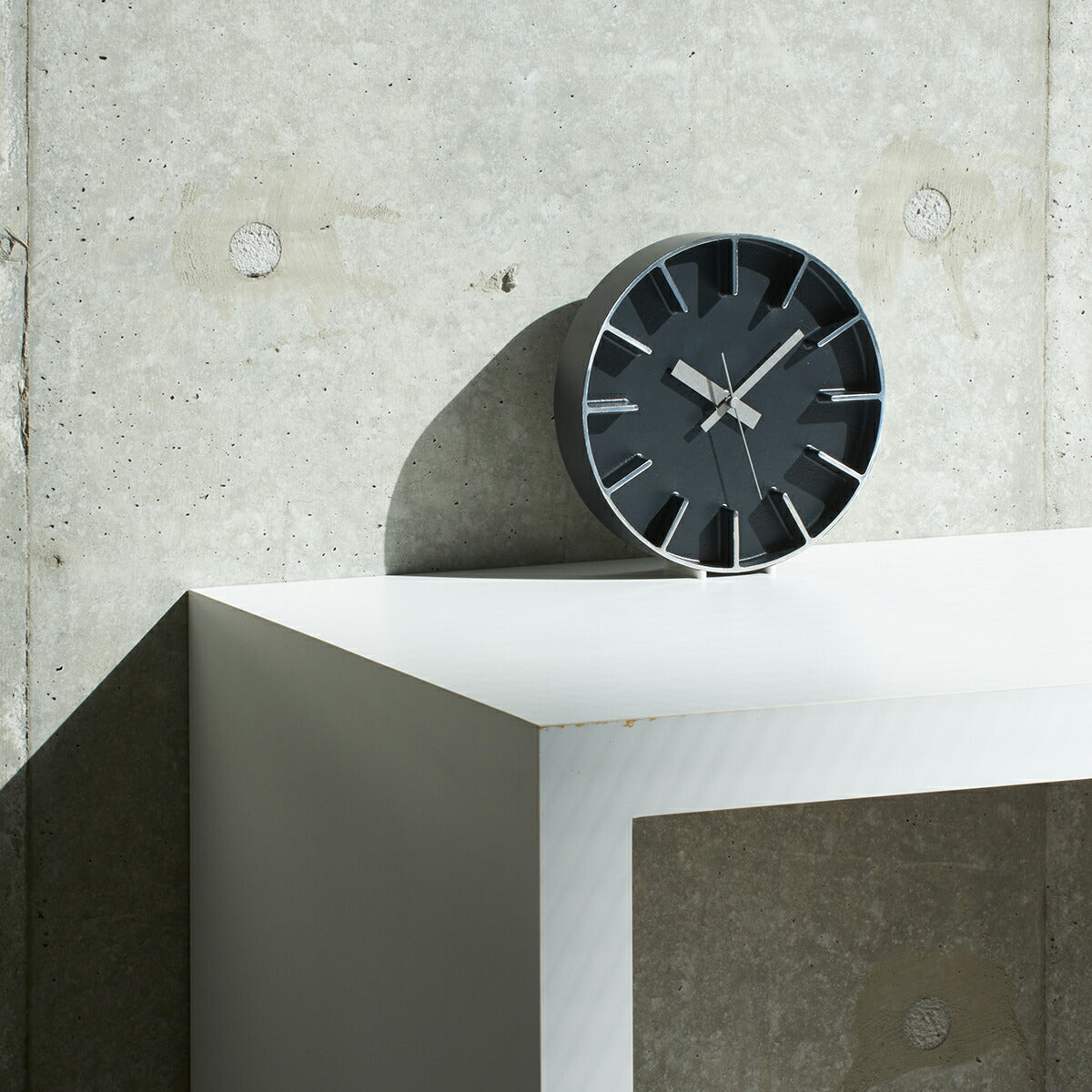 タカタレムノス 掛け時計 デザインオブジェクト エッジクロック