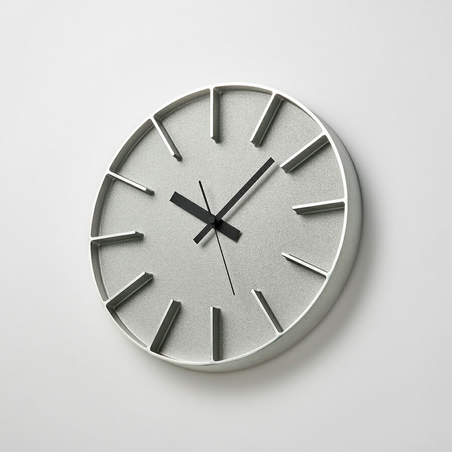 タカタレムノス 掛け時計 デザインオブジェクト エッジクロック アルミニウム 290mm クオーツ 電池式 シルバー スイープセコンド AZUMI AZ24-08AL