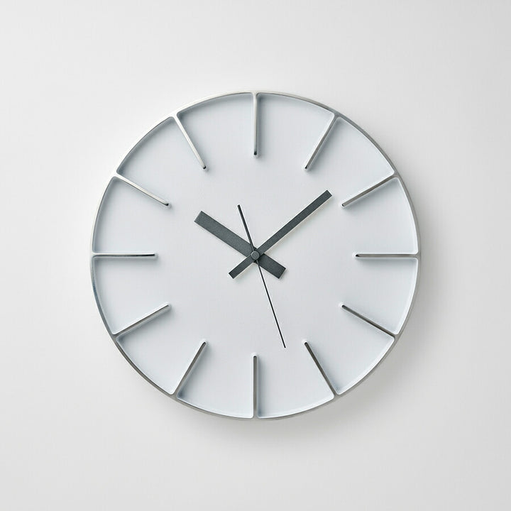 タカタレムノス 掛け時計 デザインオブジェクト エッジクロック アルミニウム 290mm クオーツ 電池式 ホワイト スイープセコンド AZUMI AZ24-08WH