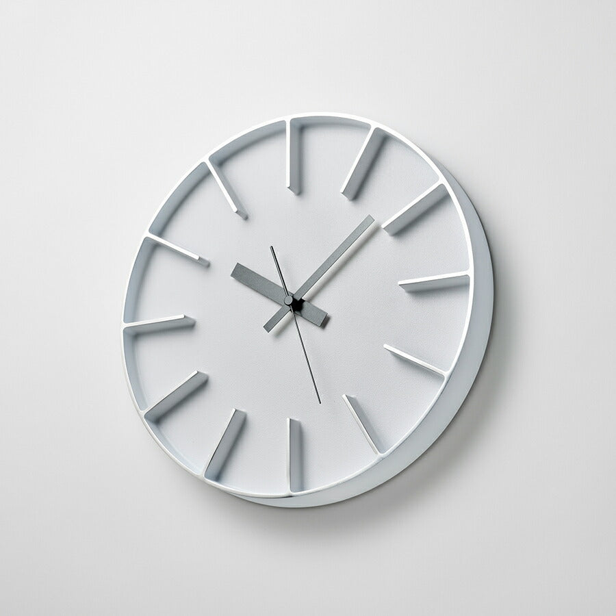 タカタレムノス 掛け時計 デザインオブジェクト エッジクロック アルミニウム 290mm クオーツ 電池式 ホワイト スイープセコンド AZUMI AZ24-08WH