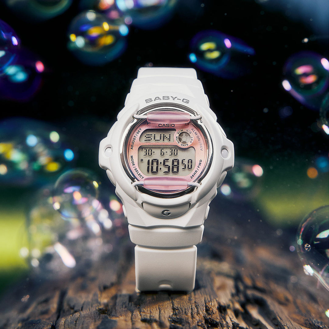 BABY-G グランジ グラジエントダイヤル ホワイト BG-169GD-7JF レディース 電池式 デジタル 樹脂バンド フロントプロテクター