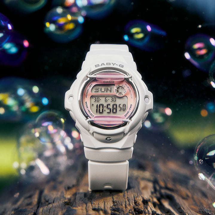 BABY-G グランジ グラジエントダイヤル ホワイト BG-169GD-7JF レディース 電池式 デジタル 樹脂バンド フロントプロテクター