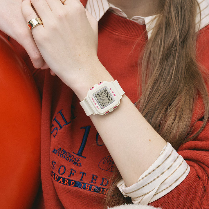 BABY-G BABY-G+PLUS ベイビージープラス ハートポップカラー BGD-10KH-7JR レディース 電池式 デジタル スクエア 樹脂バンド ホワイト 専用ホルダーつき