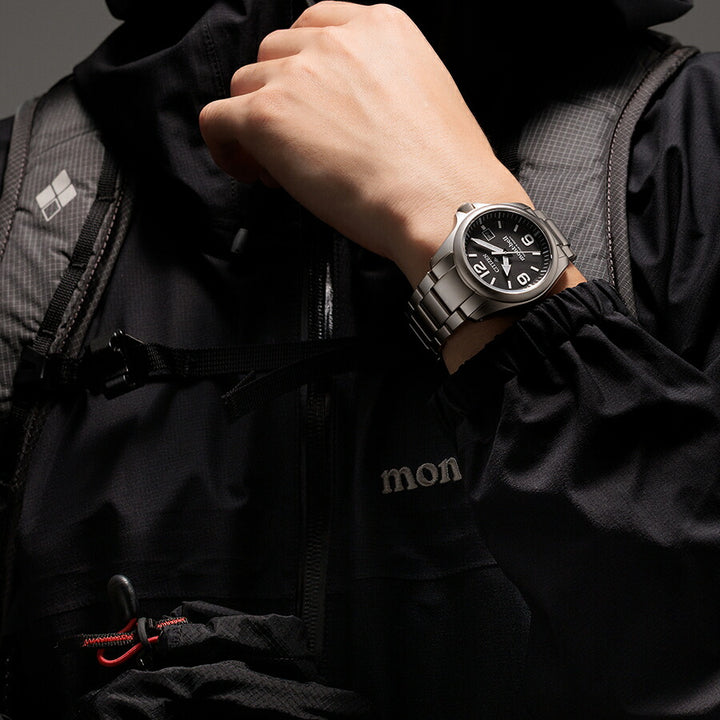 シチズン プロマスター mont-bell モンベル コラボレーション限定モデル BN0247-52E メンズ ソーラー ブラックダイヤル シルバー