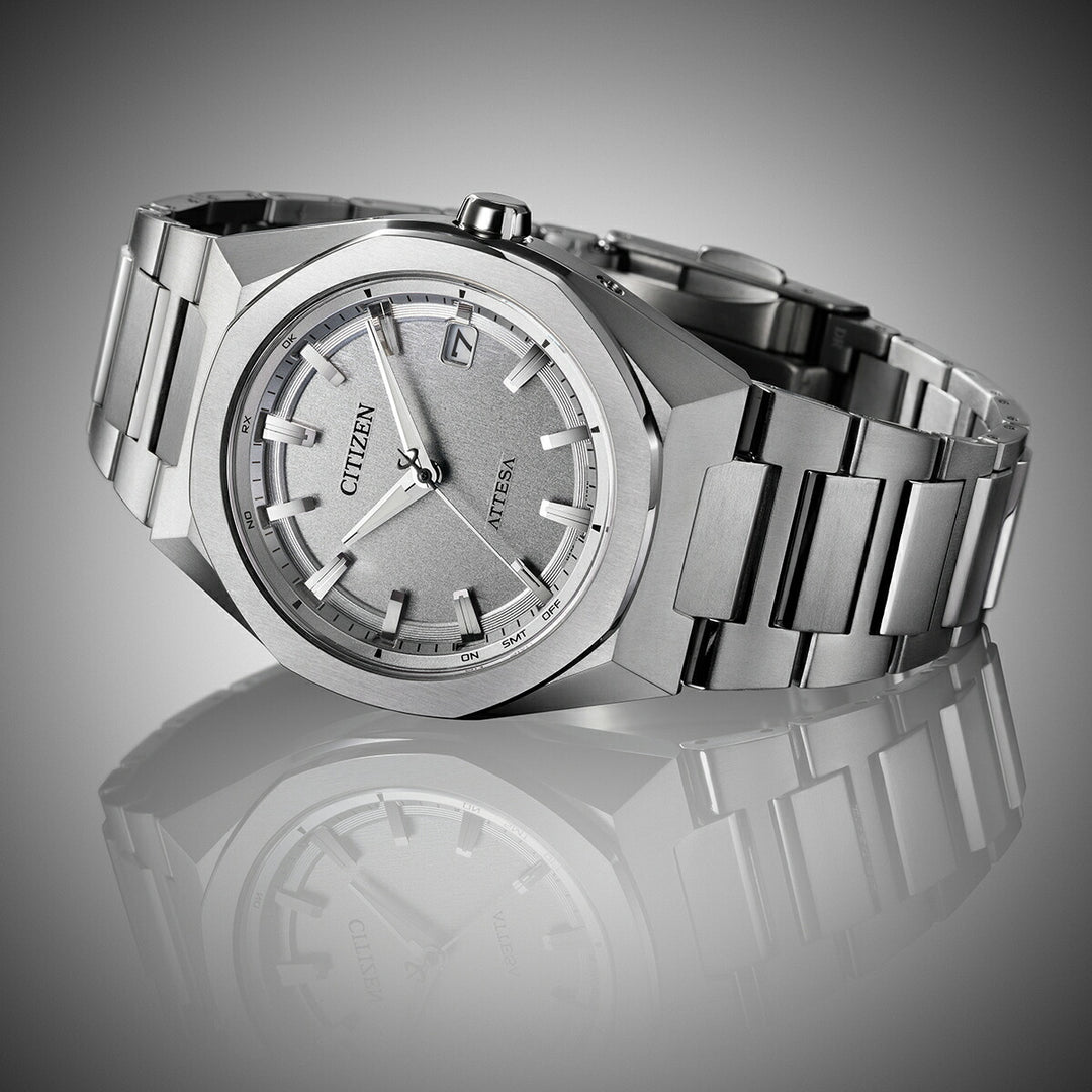 シチズン アテッサ ACT Line アクトライン 3針 コンパクト CB3040-56H メンズ ソーラー 電波 スーパーチタニウム シルバーワントーン