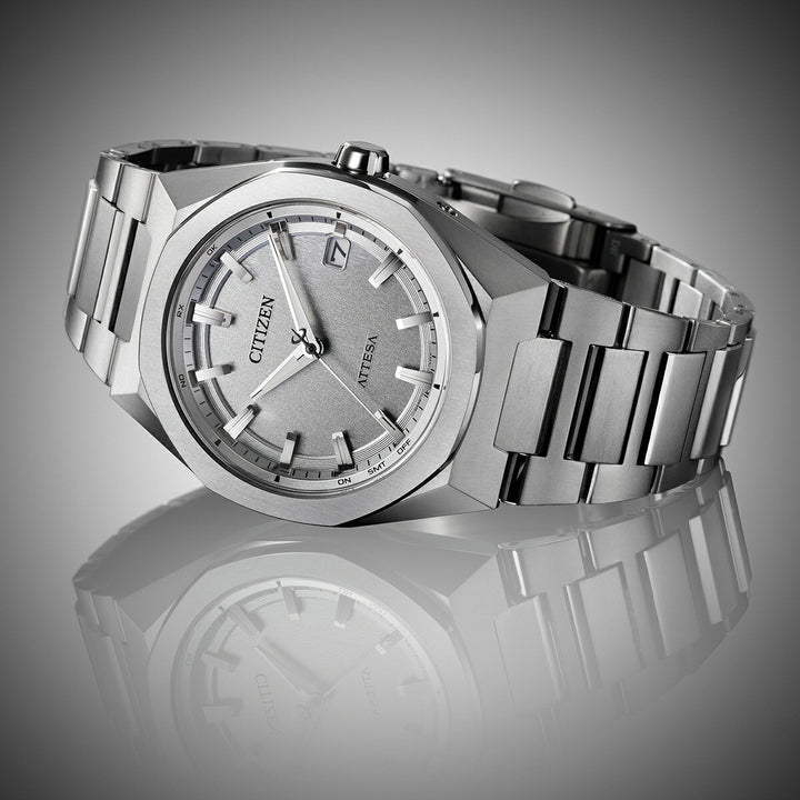 シチズン アテッサ ACT Line アクトライン 3針 コンパクト CB3040-56H メンズ ソーラー 電波 スーパーチタニウム シルバーワントーン