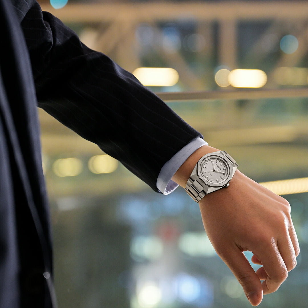 シチズン アテッサ ACT Line アクトライン 3針 コンパクト CB3040-56H メンズ ソーラー 電波 スーパーチタニウム シルバーワントーン