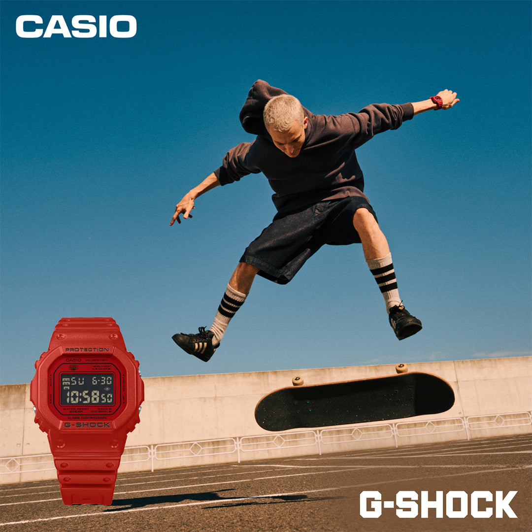 G-SHOCK アイコニック スタイルズ レッド ブラックアクセント DW-5600RRB-4JF メンズ 電池式 デジタル スクエア 樹脂バンド 反転液晶