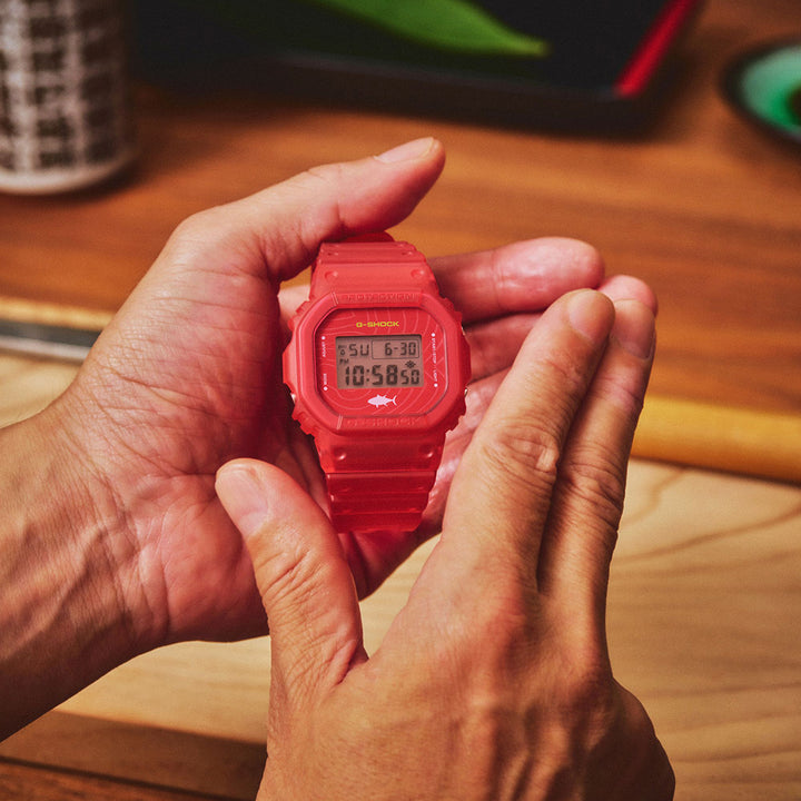G-SHOCK SUSHI 寿司 まぐろ DW-5600SSH-4JR メンズ 電池式 デジタル スクエア 樹脂バンド 日本製