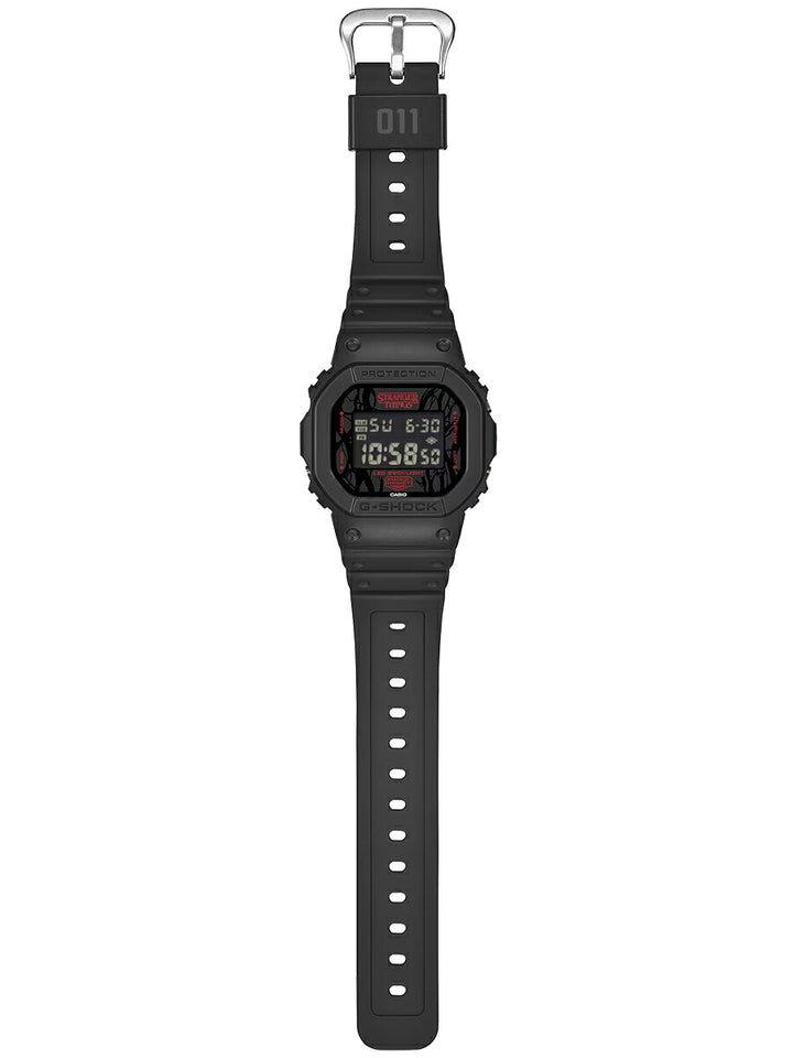 G-SHOCK ストレンジャー・シングス 未知の世界 コラボレーションモデル DW-5600STT-1JR メンズ 電池式 デジタル スクエア 樹脂バンド 反転液晶