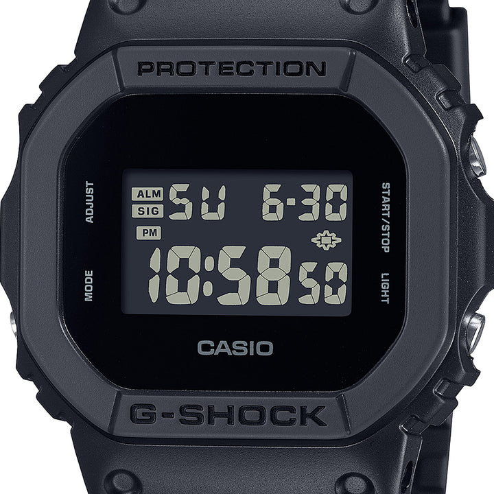 G-SHOCK 5600シリーズ ソリッドカラーズ DW-5600UBB-1JF メンズ 腕時計 電池式 デジタル スクエア ブラック 反転液晶 国内正規品 カシオ