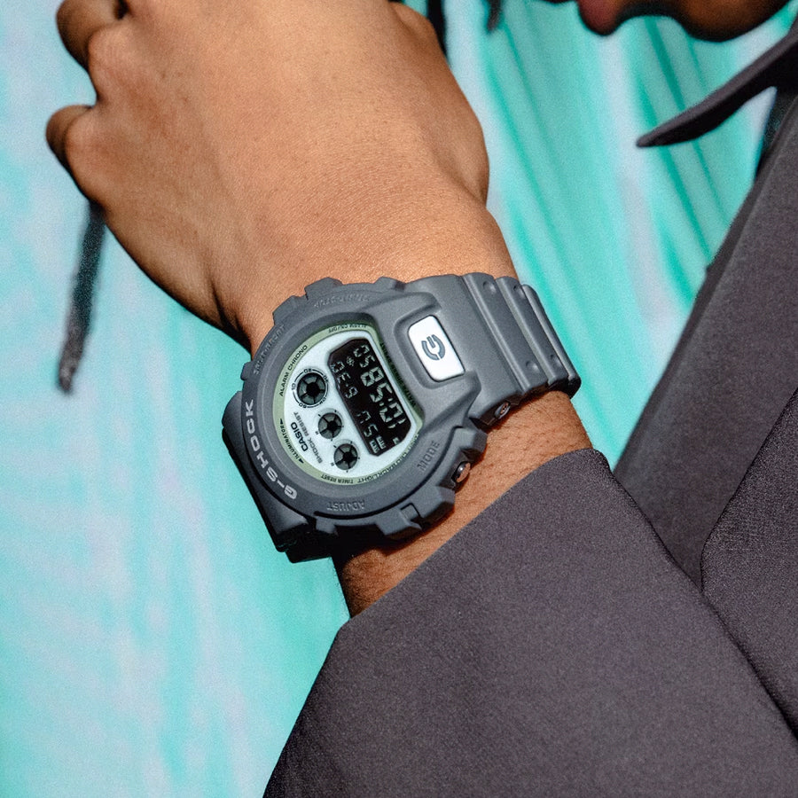 G-SHOCK HIDDEN GLOW 蓄光フェイス DW-6900HD-8JF メンズ 腕時計 電池式 デジタル ラウンド トリグラム グレー 反転液晶 国内正規品 カシオ