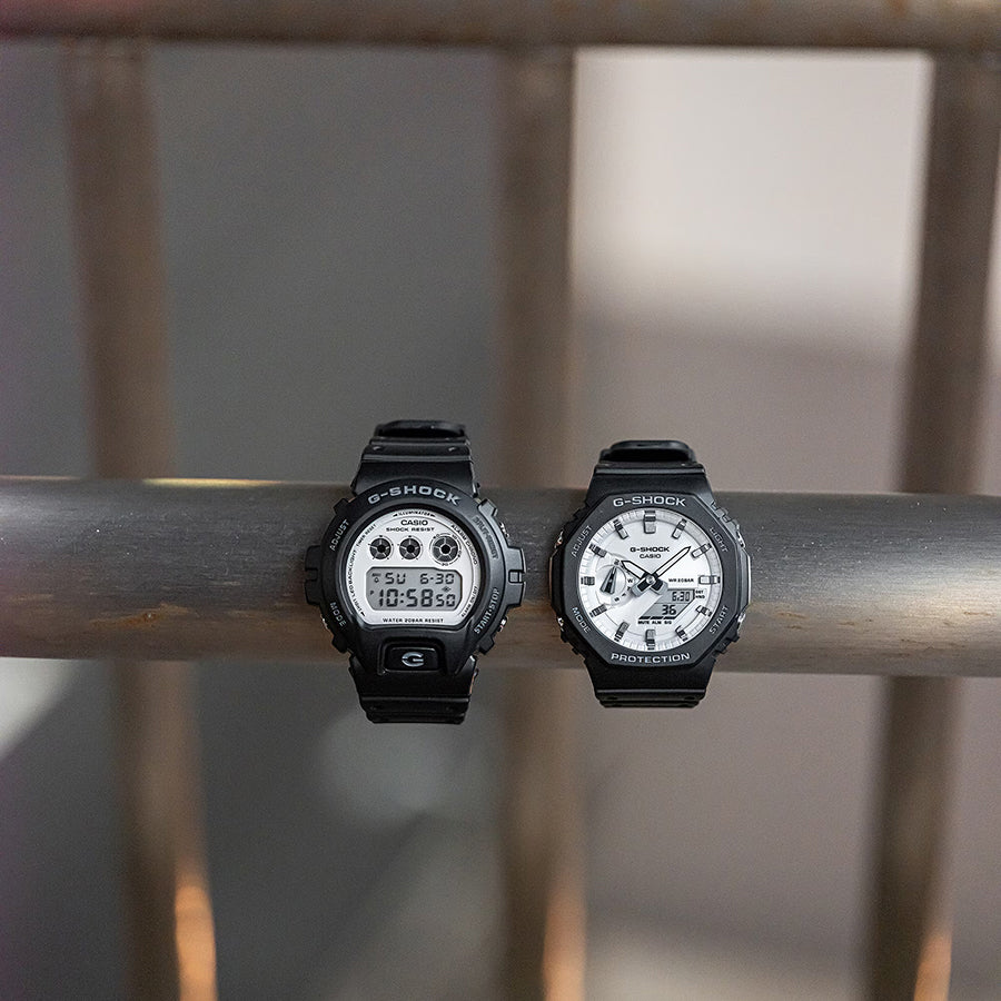 G-SHOCK ブラック&ブリリアントホワイト DW-6900WD-1JF メンズ 電池式
