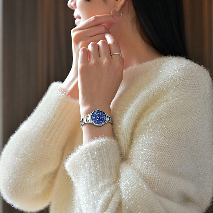 シチズン クロスシー DEAR Collection 限定モデル 2025 ステンドグラス EC1160-71L レディース ソーラー 電波 ブルーダイヤル