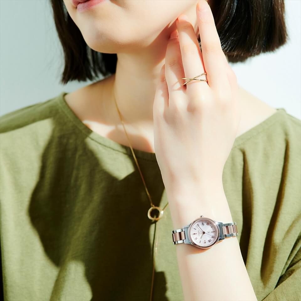 シチズン クロスシー ヒカリコレクション ES9496-64W レディース