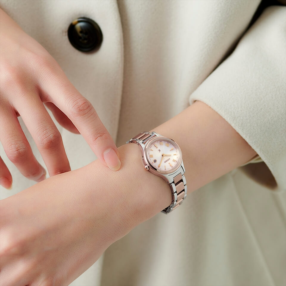 シチズン クロスシー ヒカリコレクション ES9496-64W レディース