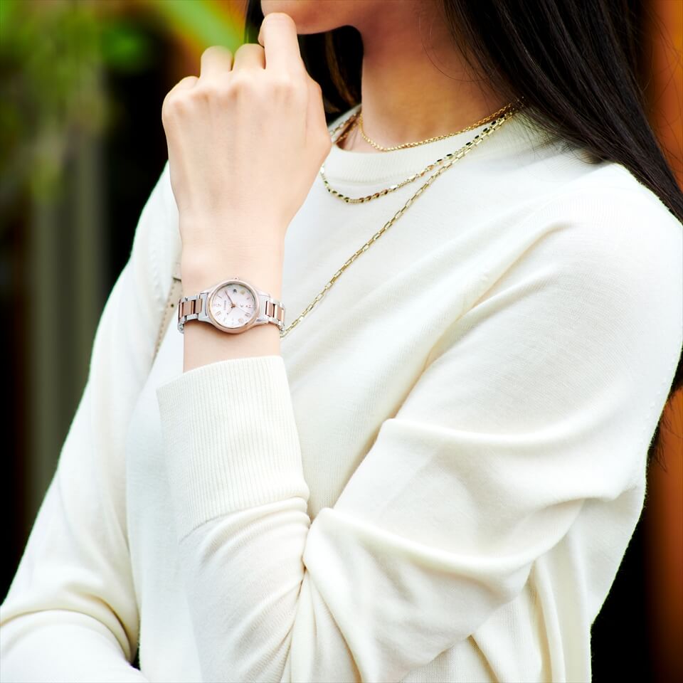 シチズン クロスシー ヒカリコレクション ES9496-64W レディース