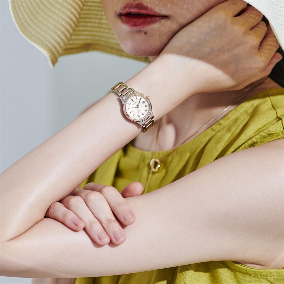 シチズン クロスシー ヒカリコレクション ES9496-64W レディース