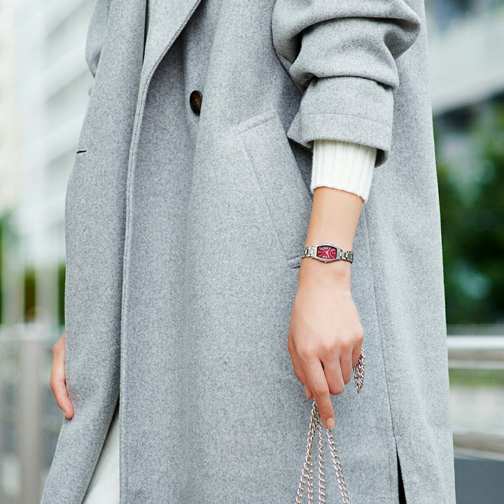 シチズン xC ベーシックコレクション 限定モデル 2026 EW5541-50W レディース ソーラー 長角ケース レッドダイヤル