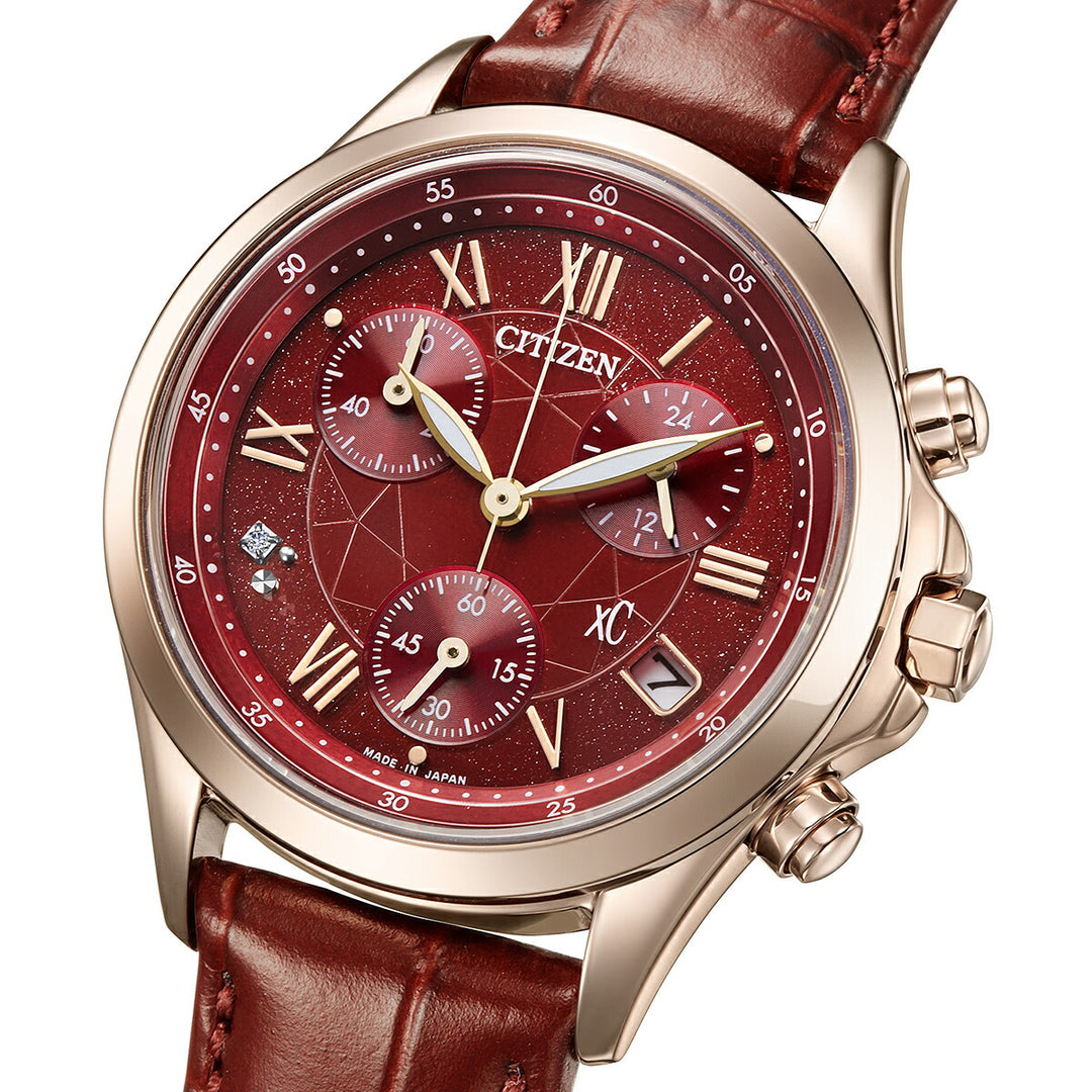 シチズン xC ベーシックコレクション 限定モデル ダークレッド FB1405-15W レディース ソーラー クロノグラフ ダイヤ入りダイヤル 革ベルト
