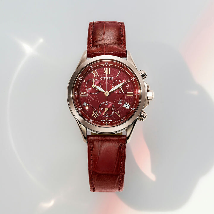 シチズン xC ベーシックコレクション 限定モデル ダークレッド FB1405-15W レディース ソーラー クロノグラフ ダイヤ入りダイヤル 革ベルト