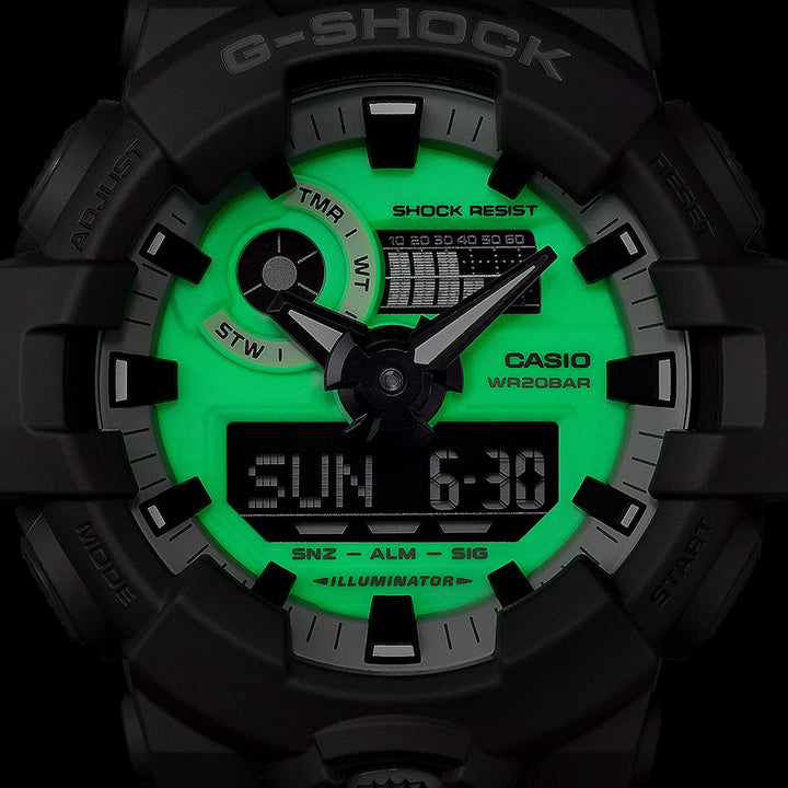 G-SHOCK HIDDEN GLOW 蓄光フェイス GA-700HD-8AJF メンズ 腕時計 電池式 アナデジ グレー 反転液晶 国内正規品 カシオ