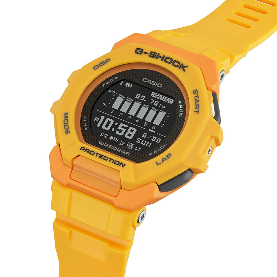 G-SHOCK G-SQUAD GBD-300シリーズ GBD-300-9JF メンズ 腕時計 電池式 Bluetooth デジタル 樹脂バンド イエロー 反転液晶 国内正規品 カシオ