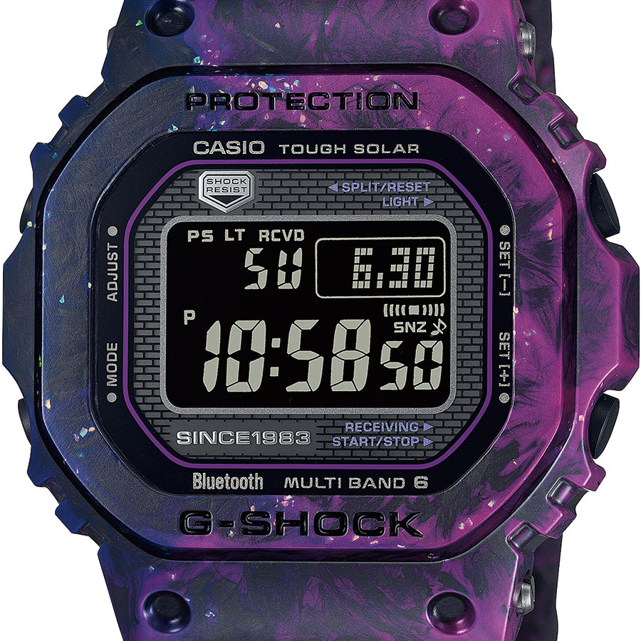 G-SHOCK 40周年記念 カーボンエディション GCW-B5000UN-6JR メンズ 腕時計 電波ソーラー Bluetooth デジタル スクエア ブラック ブルー ピンク 反転液晶 日本製 国内正規品 カシオ