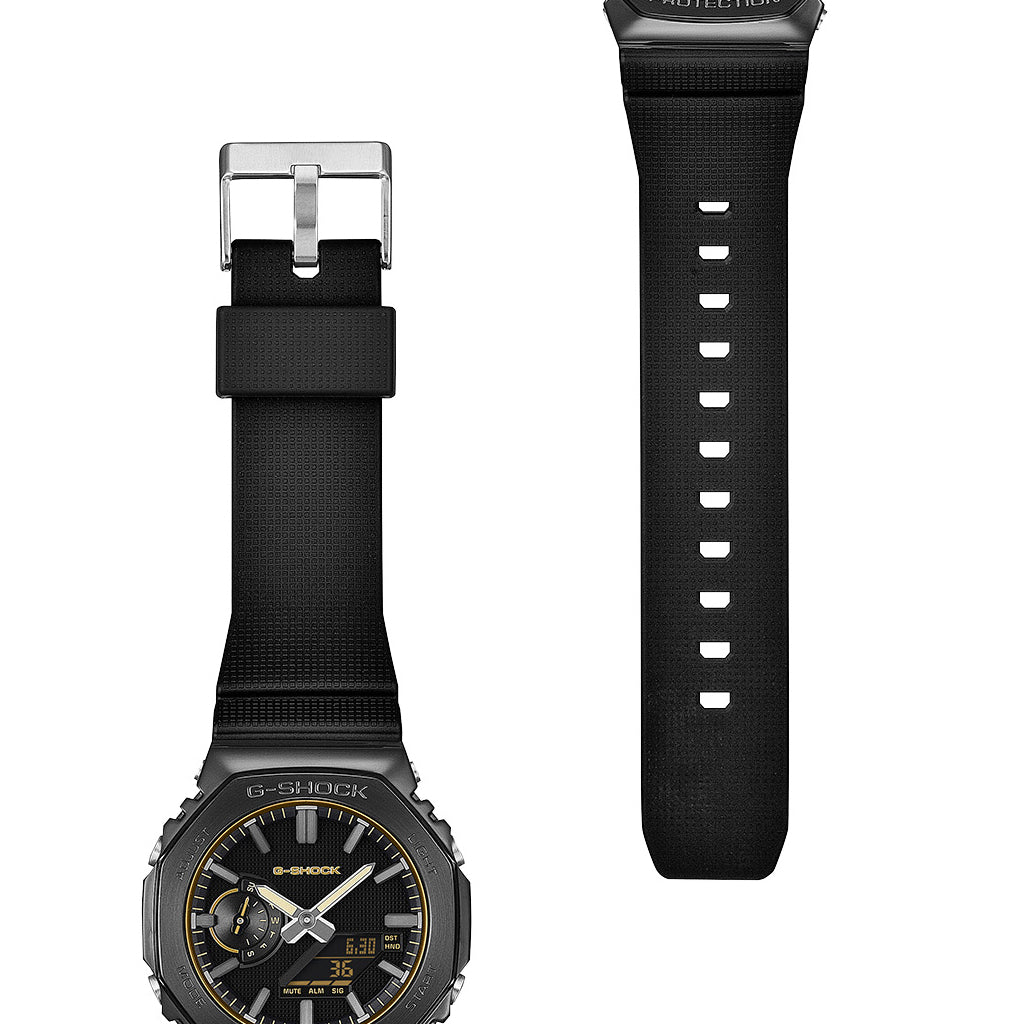 G-SHOCK メタルカバード リュクスブラック GM-2100LXB-1A9JF メンズ 電池式 アナデジ オクタゴン 樹脂バンド 反転液晶