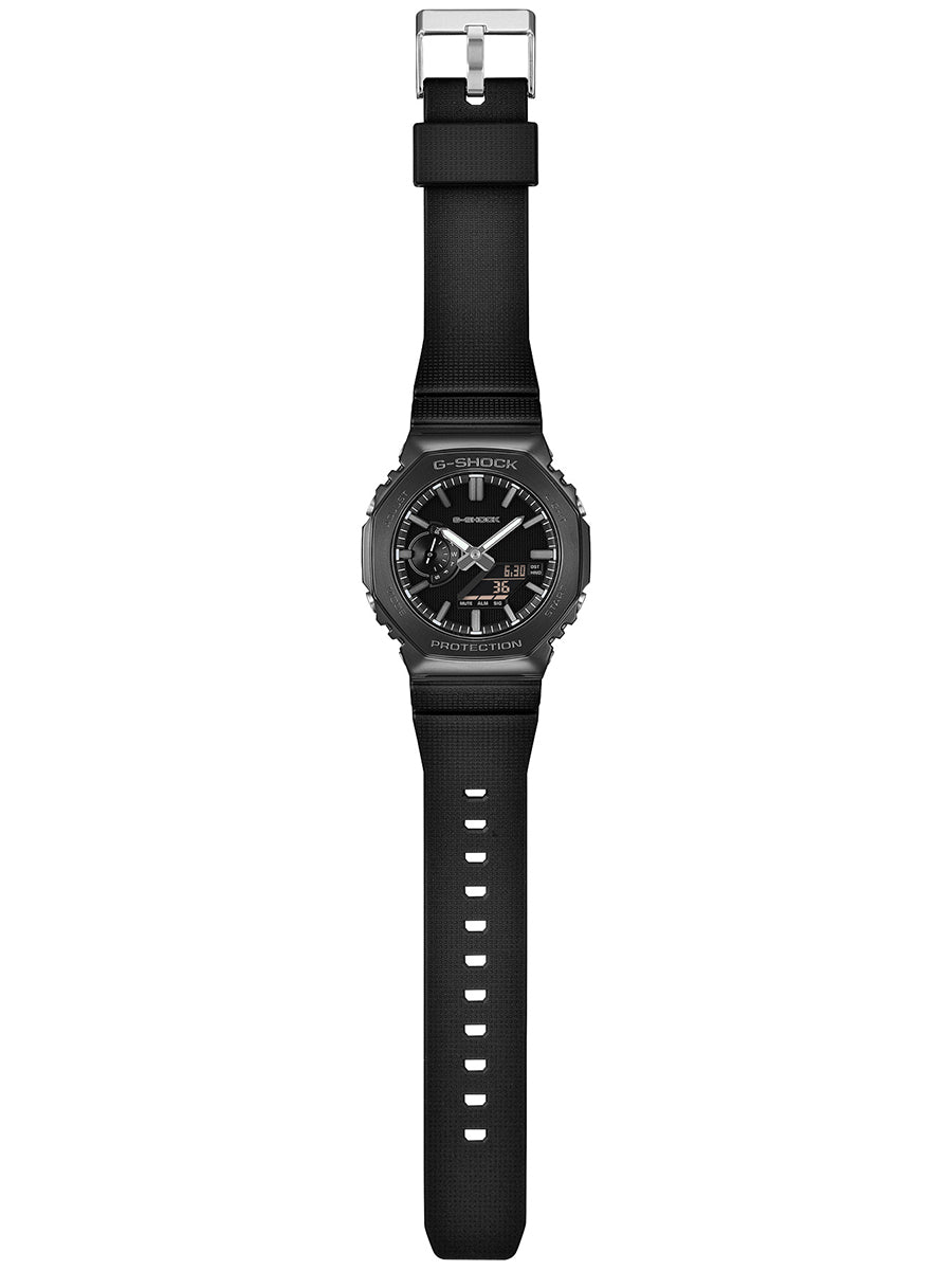 G-SHOCK メタルカバード リュクスブラック GM-2100LXB-1AJF メンズ 電池式 アナデジ オクタゴン 樹脂バンド 反転液晶