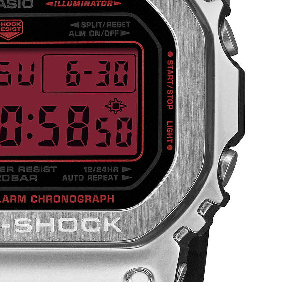G-SHOCK メタルカバード ファインメタリックシリーズ シルバー GM-5600YRA-8JF メンズ 電池式 デジタル スクエア 樹脂バンド レッドカラー液晶