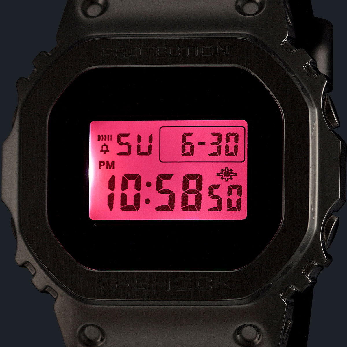G-SHOCK メタルカバード ファインメタリックシリーズ シルバー GM