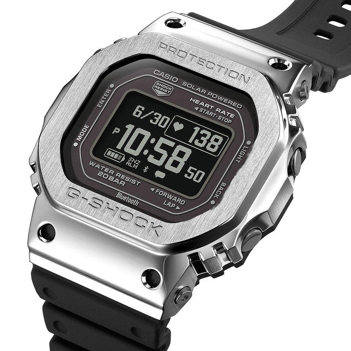 G-SHOCK メタルカバード G-SQUAD 心拍計測 血中酸素レベル計測 GM-H5600-1JR メンズ ソーラー Bluetooth MIP 反転液晶 シルバー