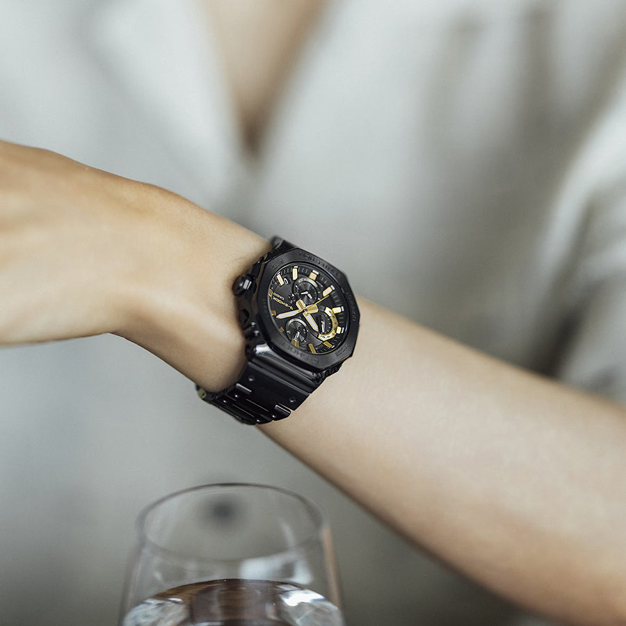 G-SHOCK フルメタルウオッチ 50周年記念モデル GMC-B2100ZE-1AJR