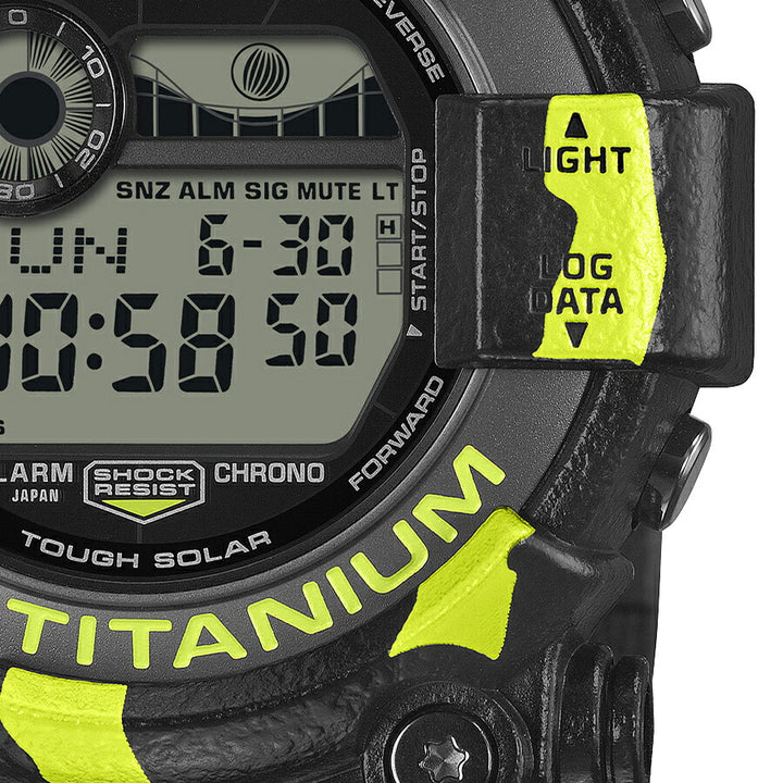 G-SHOCK フロッグマン ミスジヤドクガエル 縦縞模様 蛍光グリーン GW-8200TPF-1JR メンズ ソーラー デジタル