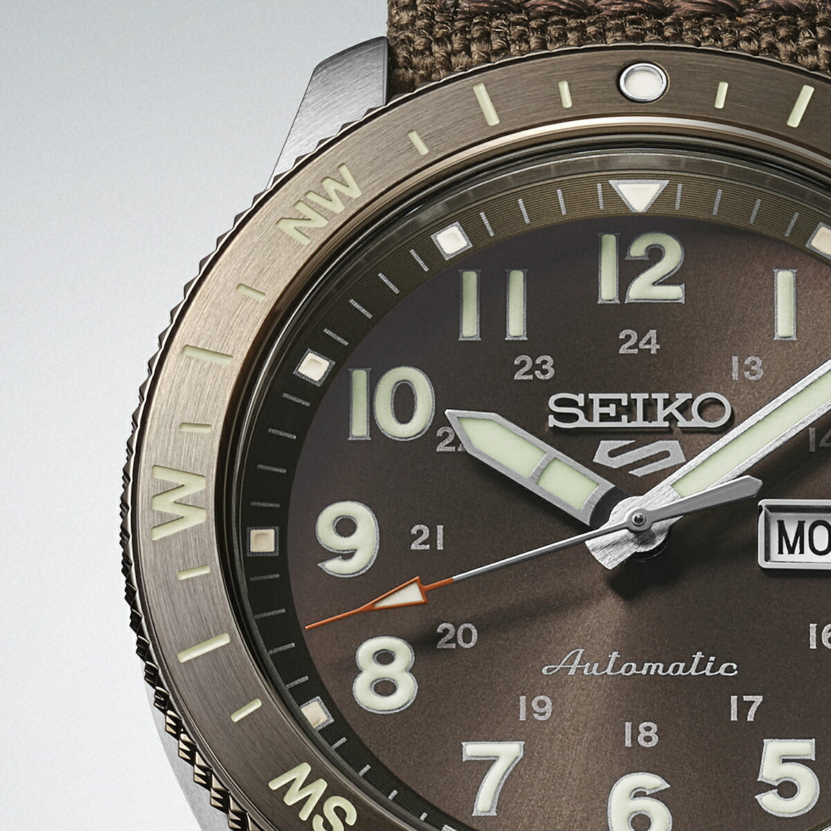 SEIKO セイコー /ファイブスポーツ デイデイト 自動巻き ナイロン
